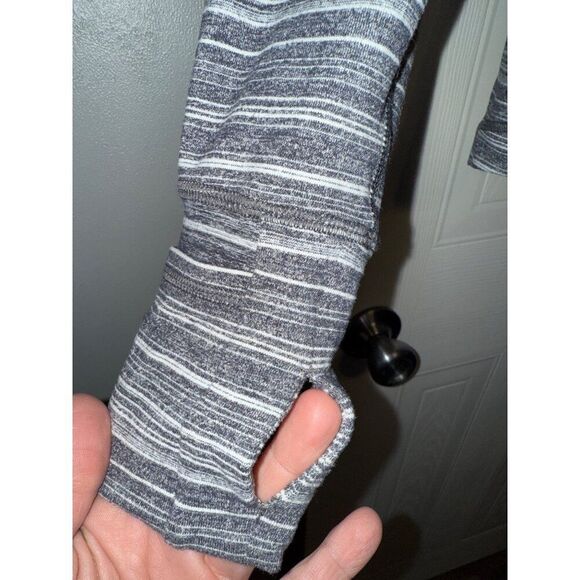 Lululemon Women's Rulu Pace Setter Half Zip Pullover Stripe Grey Slate Size 10 - Picture 4 of 14